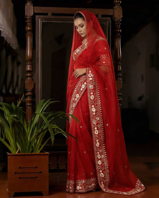 Crimson Empress – Bridal Muslin