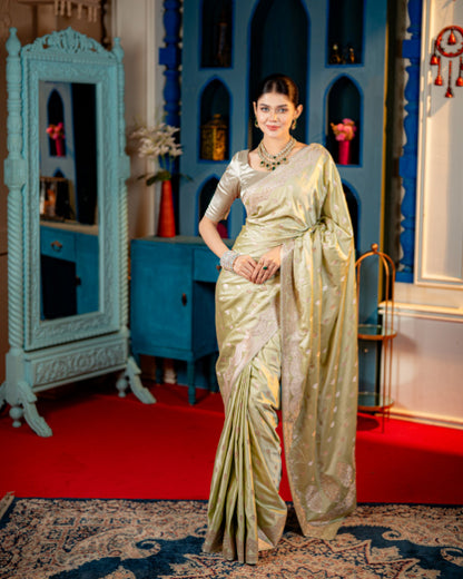 Pistachio Gold Elegance