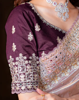 Champagne Rose Saree – Pallu & Border Embroidery Detail